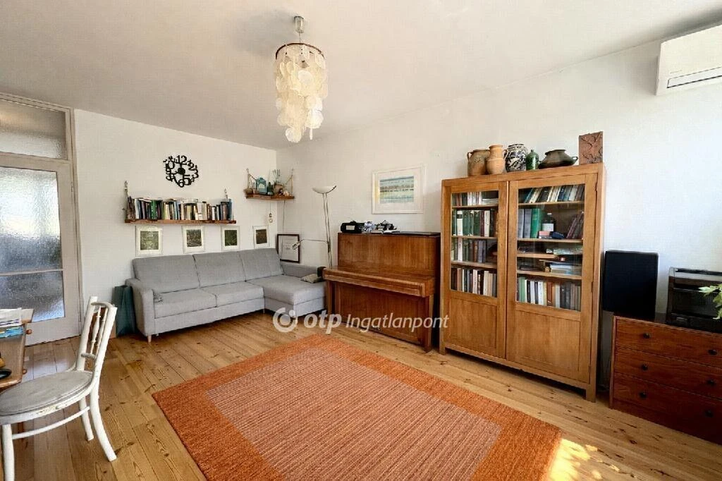 Eladó Lakás, Budapest 20. ker.