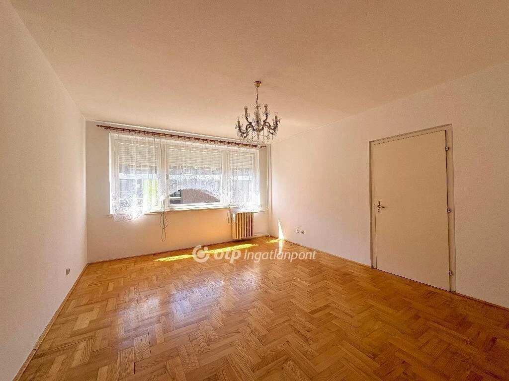 Eladó Lakás, Budapest 8. ker.