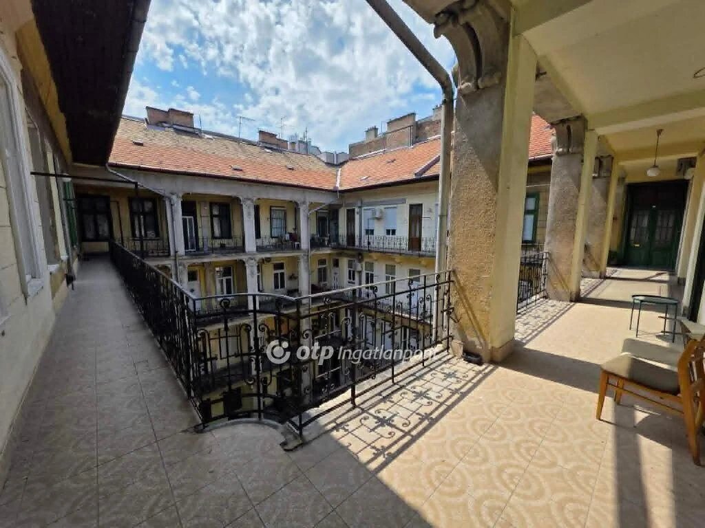 Eladó Lakás, Budapest 6. ker.