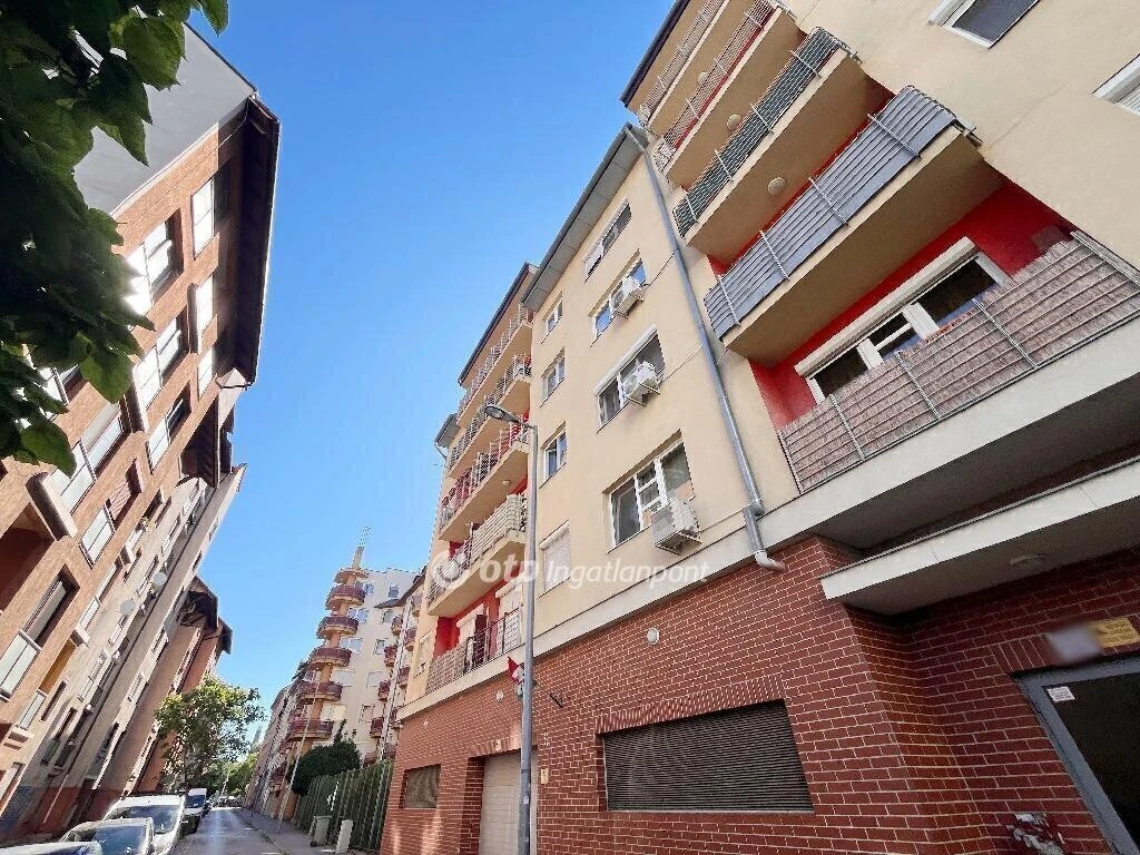 Eladó Lakás, Budapest 8. ker.