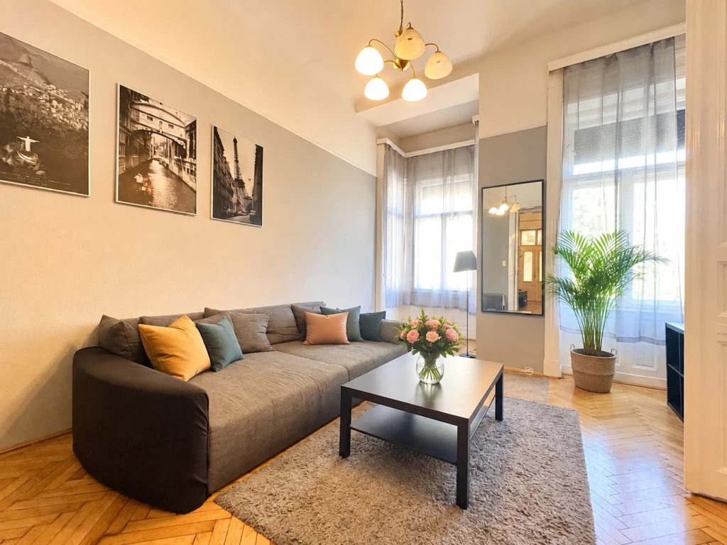 Eladó Lakás, Budapest 7. ker.