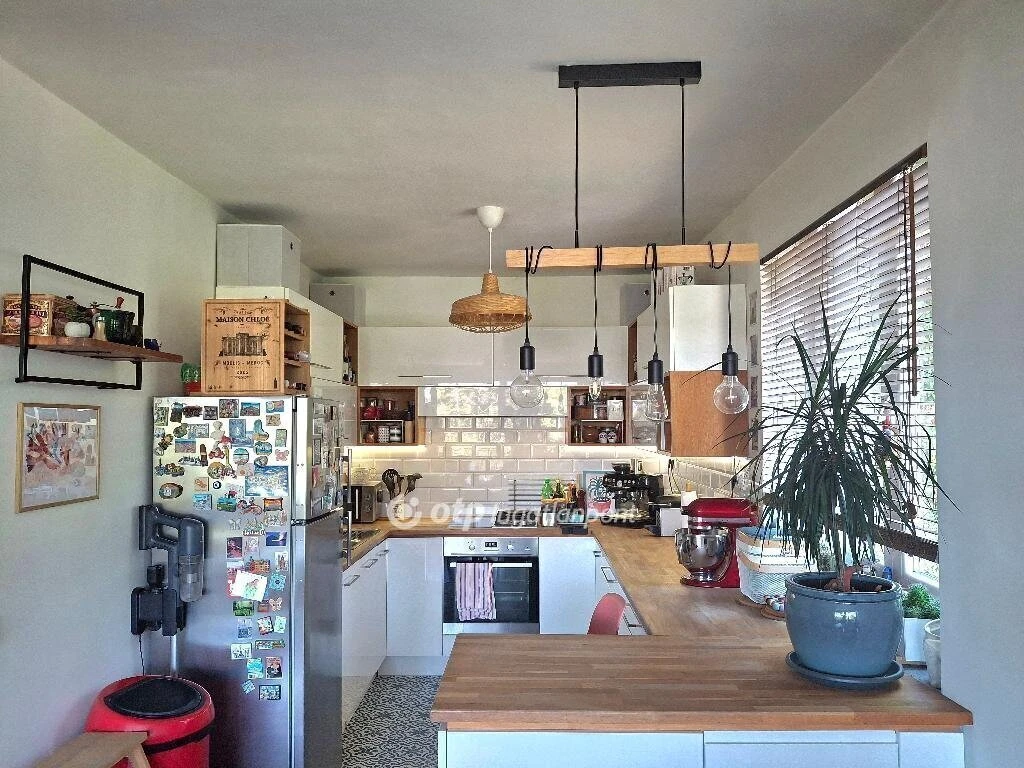 Eladó Lakás, Budapest 2. ker.
