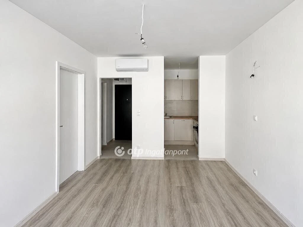 Eladó Lakás, Budapest 8. ker.