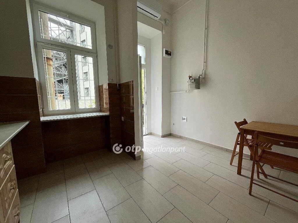Eladó Lakás, Budapest 8. ker.