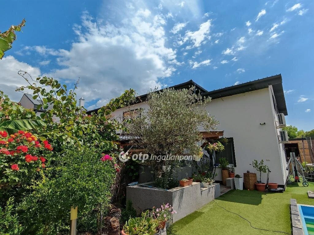 Prémium mediterrán családi ház saját wellnessrészleggel, Kiskunlacháza