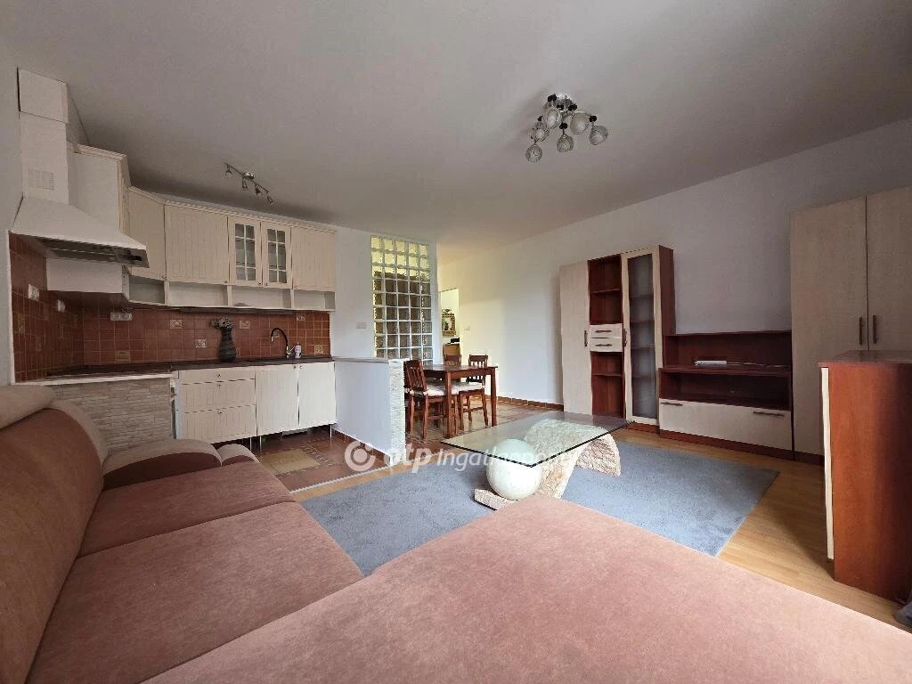 Eladó Lakás, Budapest 9. ker.