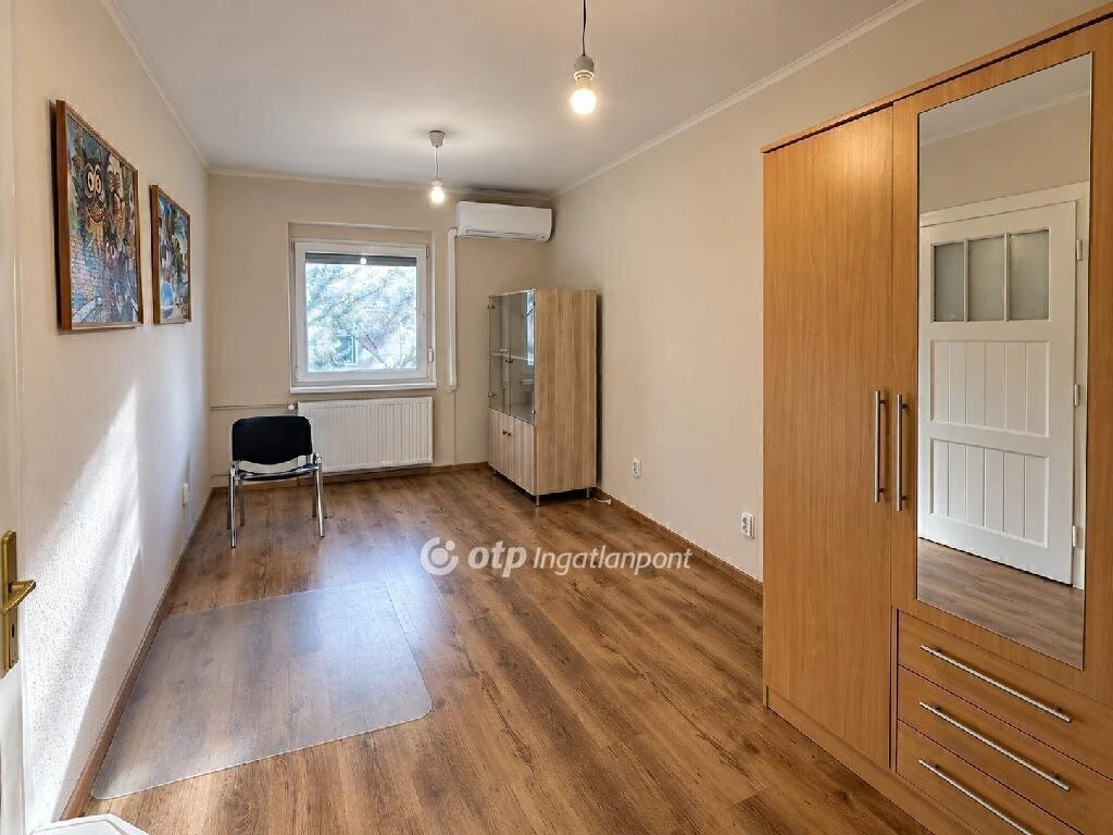 Eladó Lakás, Budapest 8. ker.