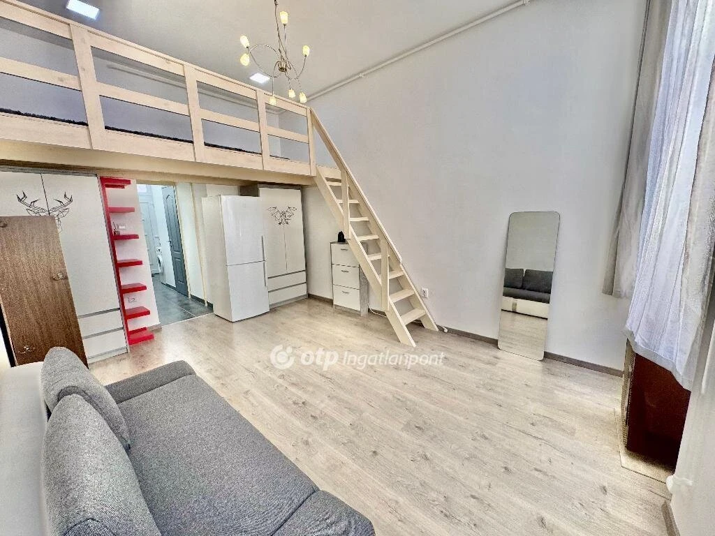 Eladó Lakás, Budapest 8. ker.
