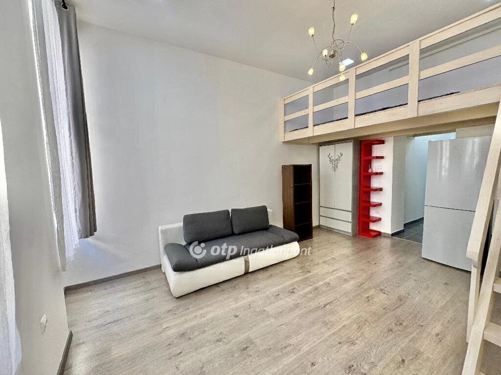 Eladó Lakás, Budapest 8. ker.