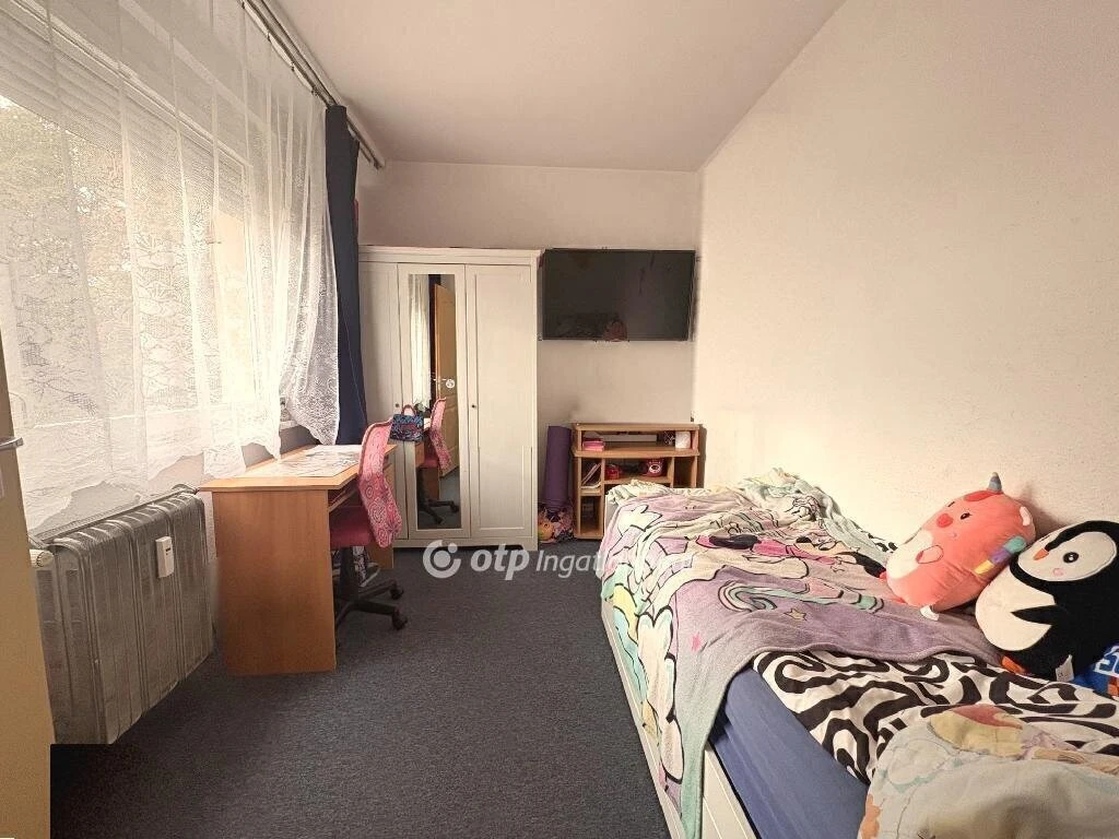 Eladó Lakás, Budapest 15. ker.