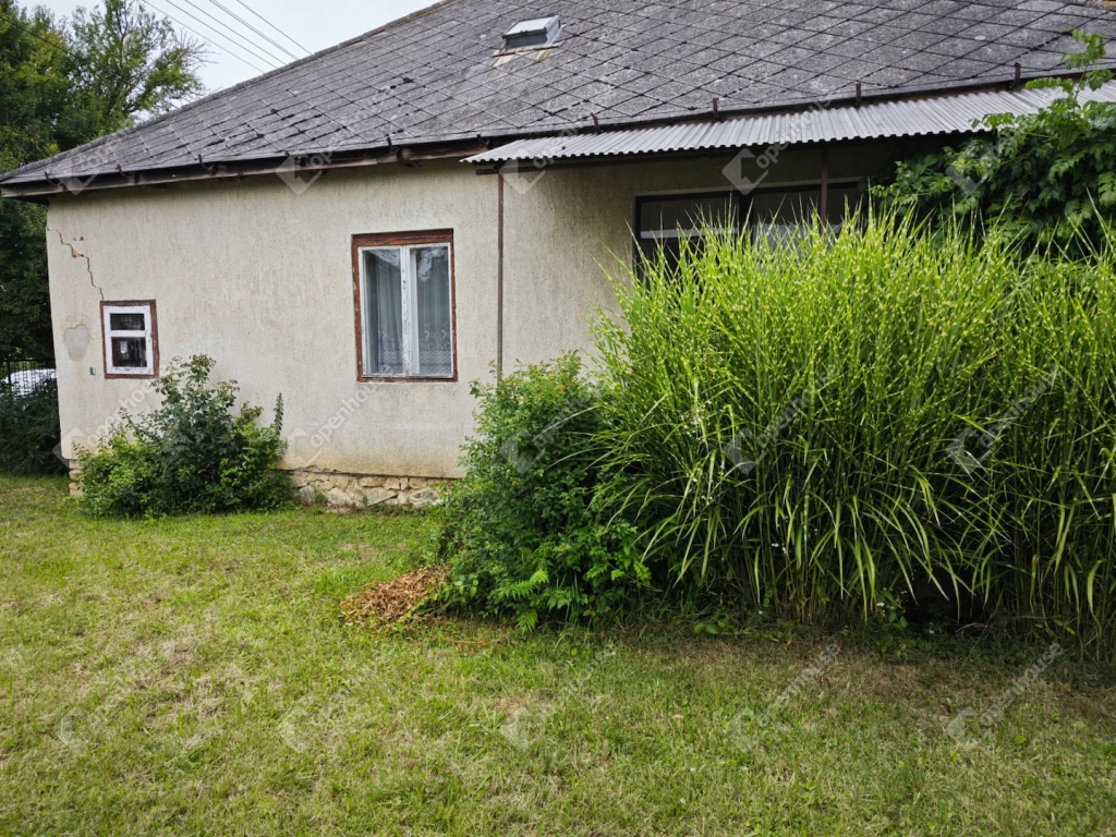 For sale house, Réde