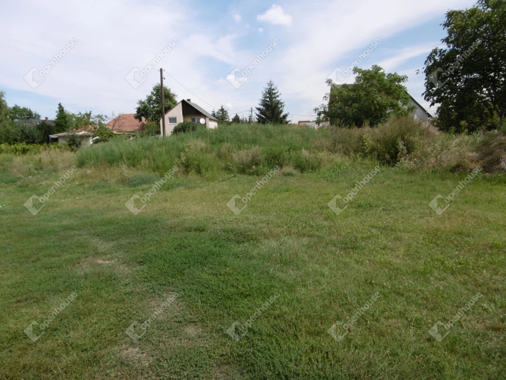 For sale building plot, Komárom, Koppánymonostor