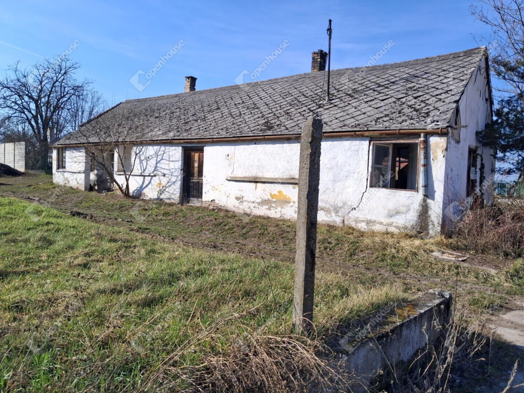 For sale house, Ács, Gyóni Géza utca