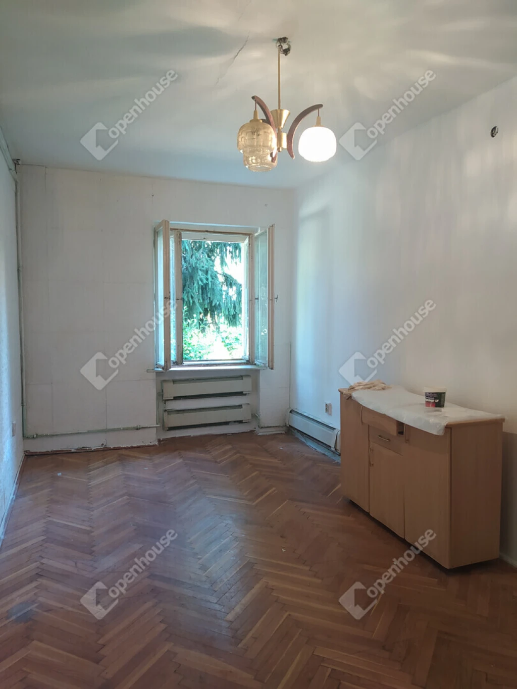 c3-1-name c2-19-name, Komárom, Szőny, Vegyész utca
