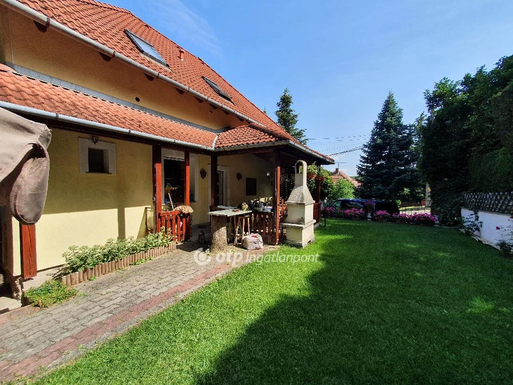 For sale house, Budapest III. kerület