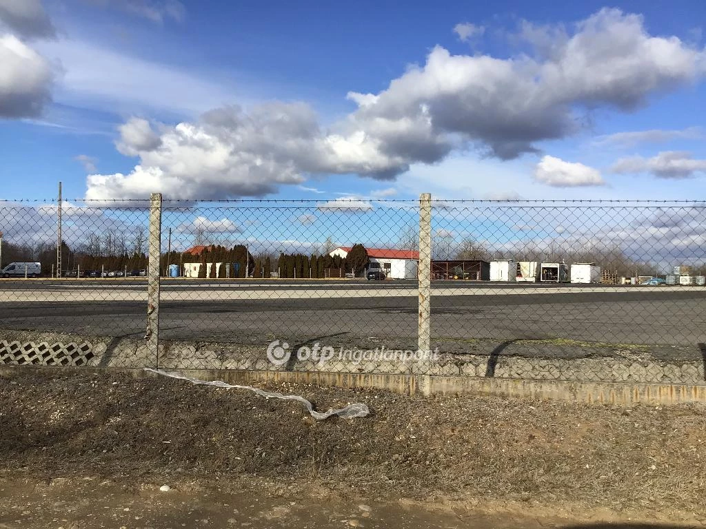 Eladó Telek, Inárcs