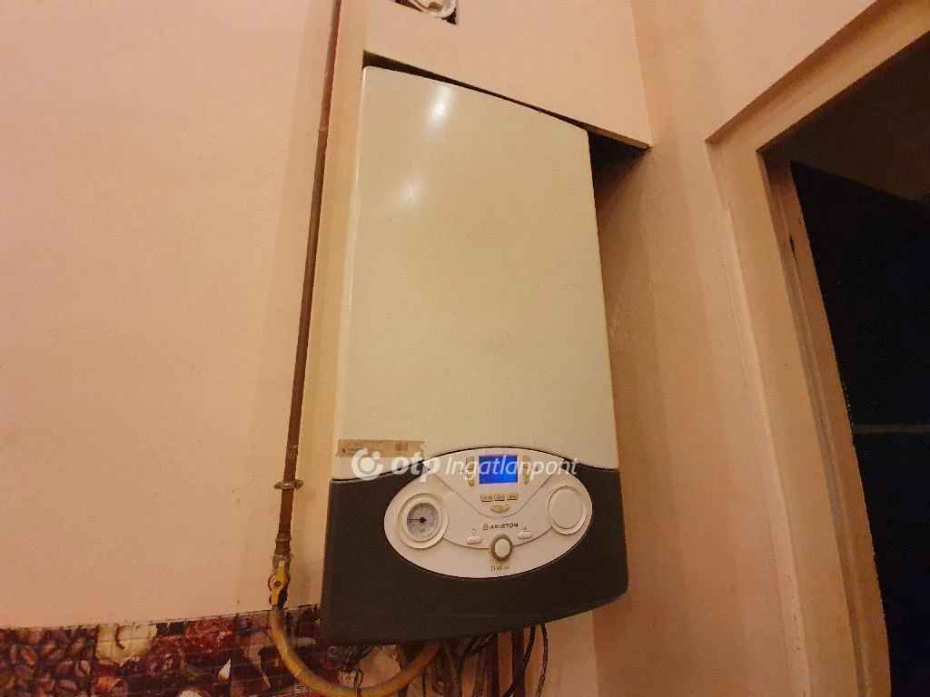 For sale brick flat, Budapest VIII. kerület