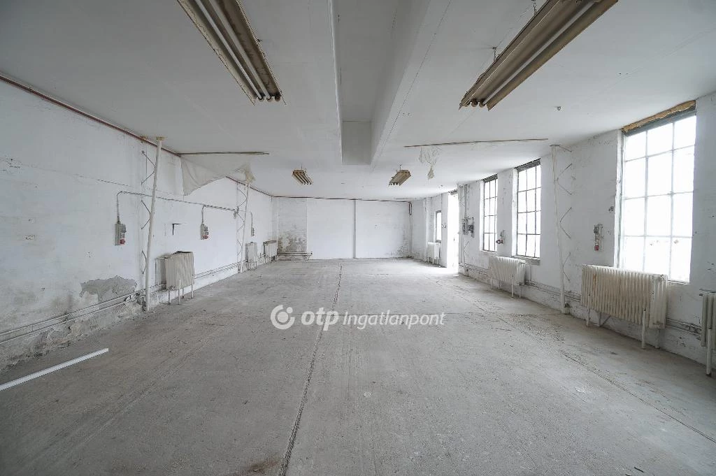 c3-2-name c2-69-name, Sopron