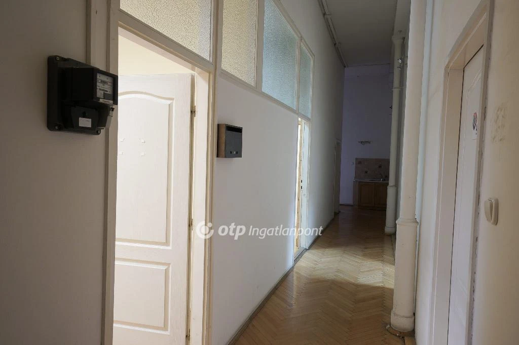 c3-2-name c2-69-name, Sopron