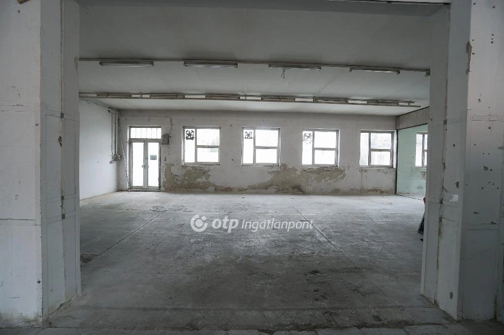 c3-2-name c2-68-name, Sopron