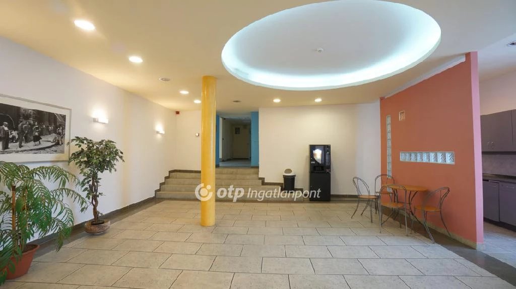 c3-2-name c2-66-name, Budapest IV. kerület