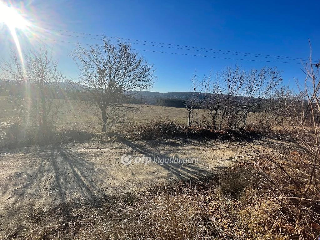 Eladó Telek, Solymár