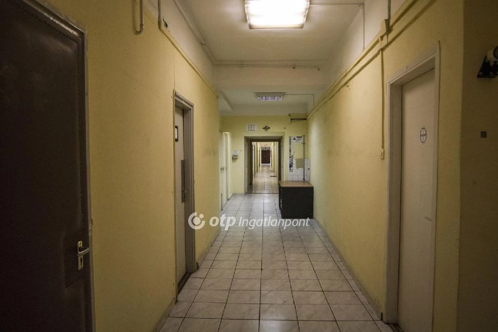 Kiadó Irodaház, Budapest 10. ker.