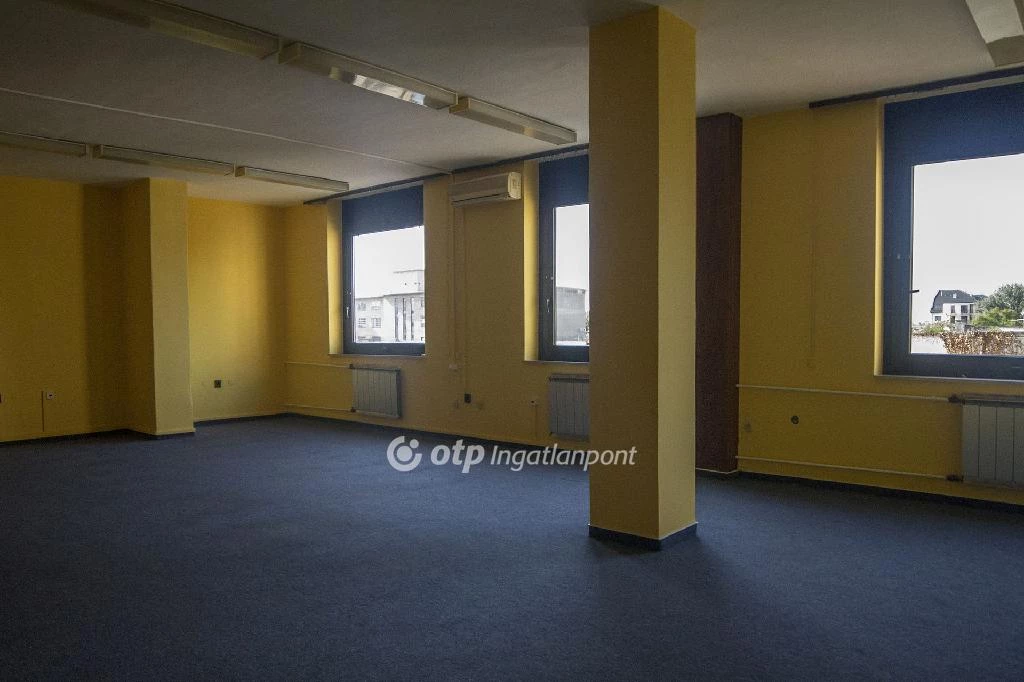 Kiadó Étterem, Budapest 14. ker.