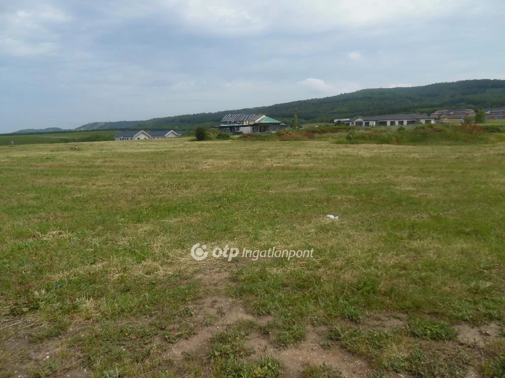 For sale building plot, Budajenő