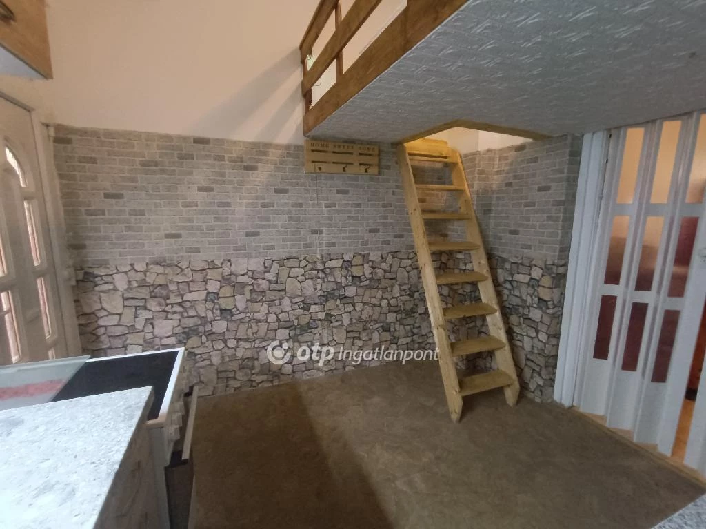 Eladó Lakás, Budapest 21. ker.