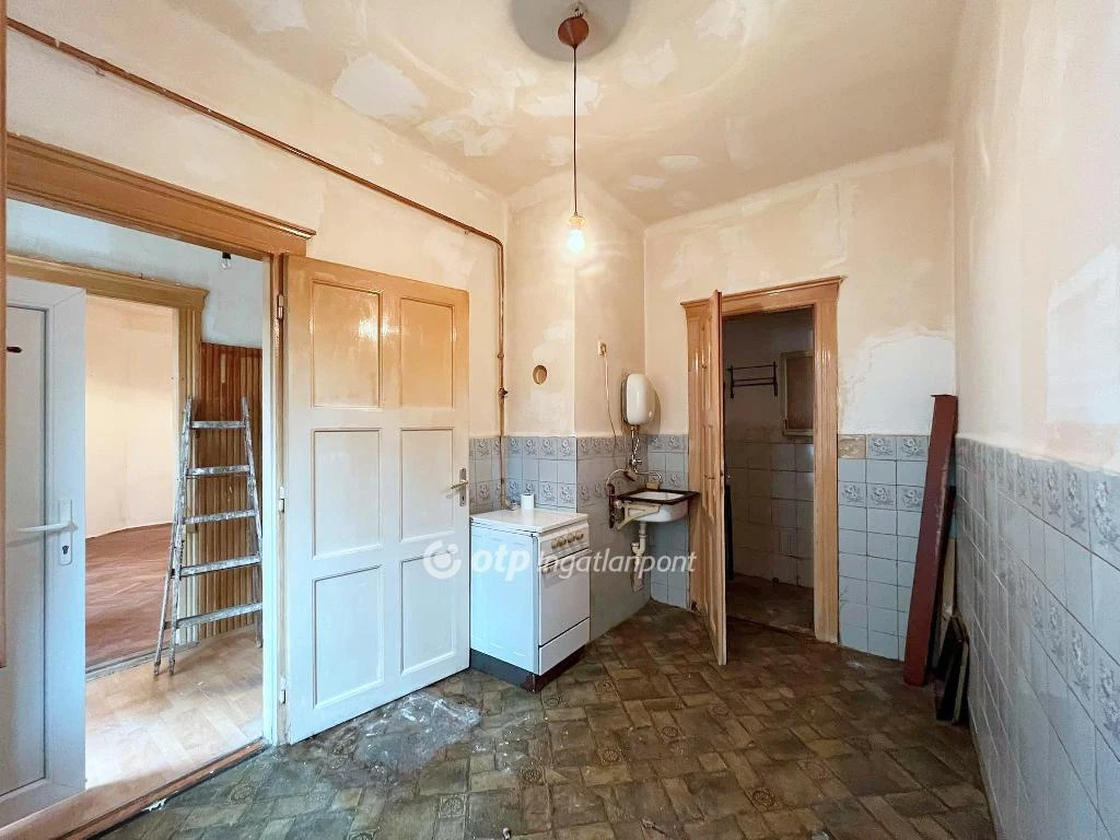 Eladó Lakás, Budapest 4. ker.