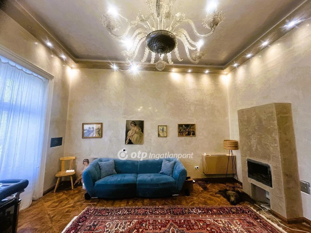 Eladó Lakás, Budapest 6. ker.