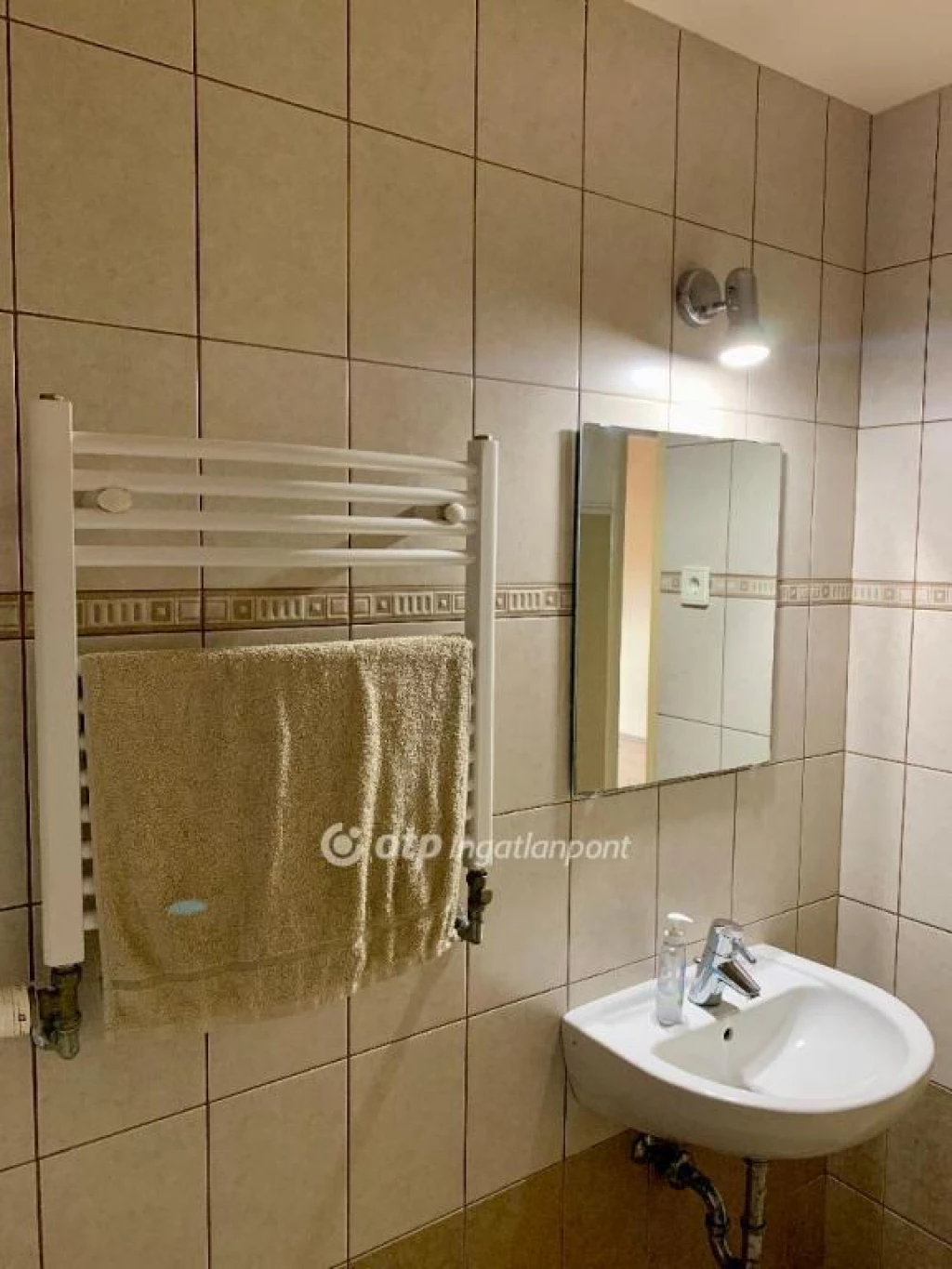 Eladó Lakás, Budapest 20. ker.