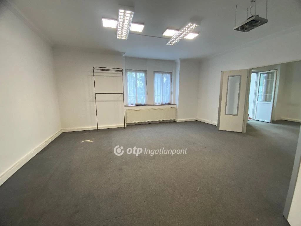 c3-1-name c2-19-name, Budapest VI. kerület