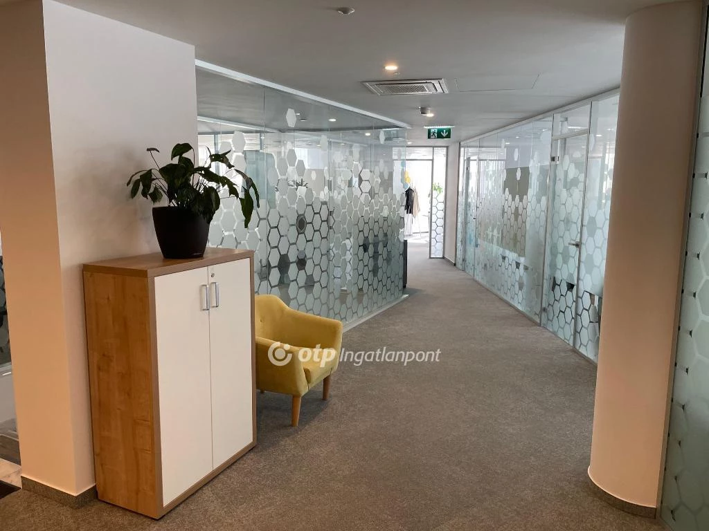 For rent office, office block, Budapest I. kerület
