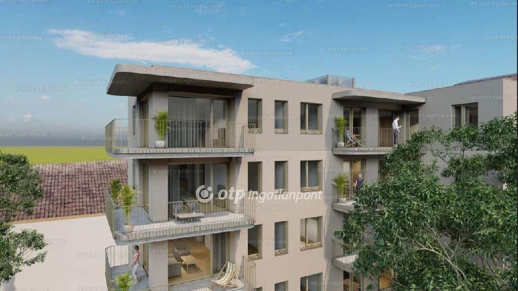 Eladó Üzlethelyiség, Budapest 8. ker.