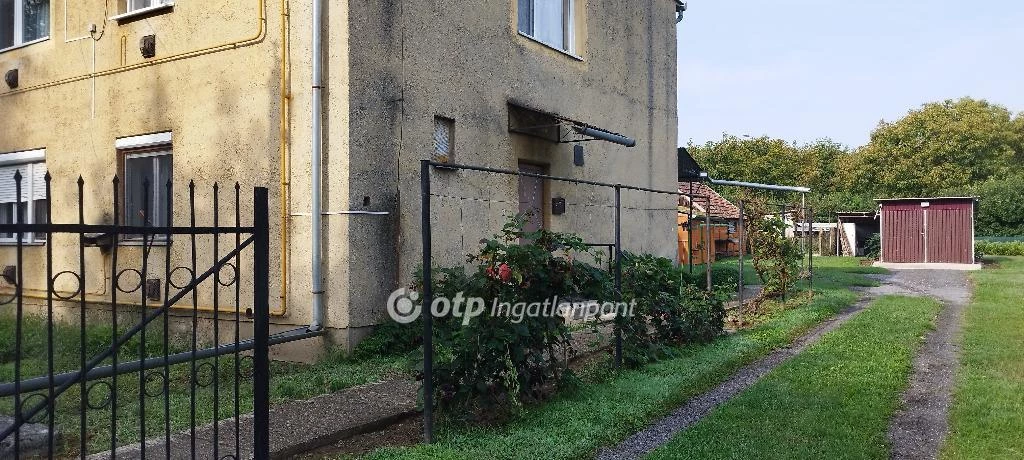 Eladó Lakás, Fehérgyarmat