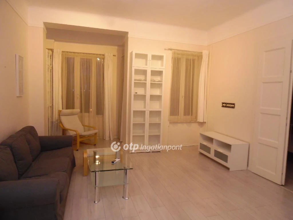 c3-2-name c2-19-name, Budapest II. kerület