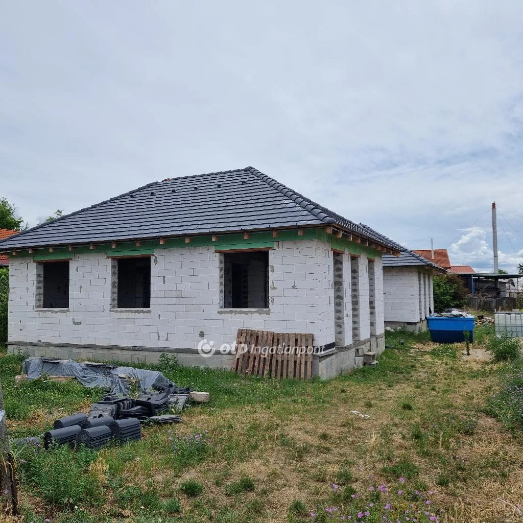 For sale semi-detached house, Dabas