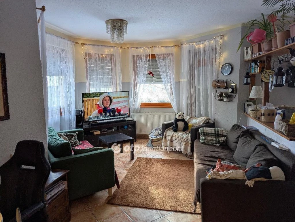 c3-1-name c2-2-name, Göd