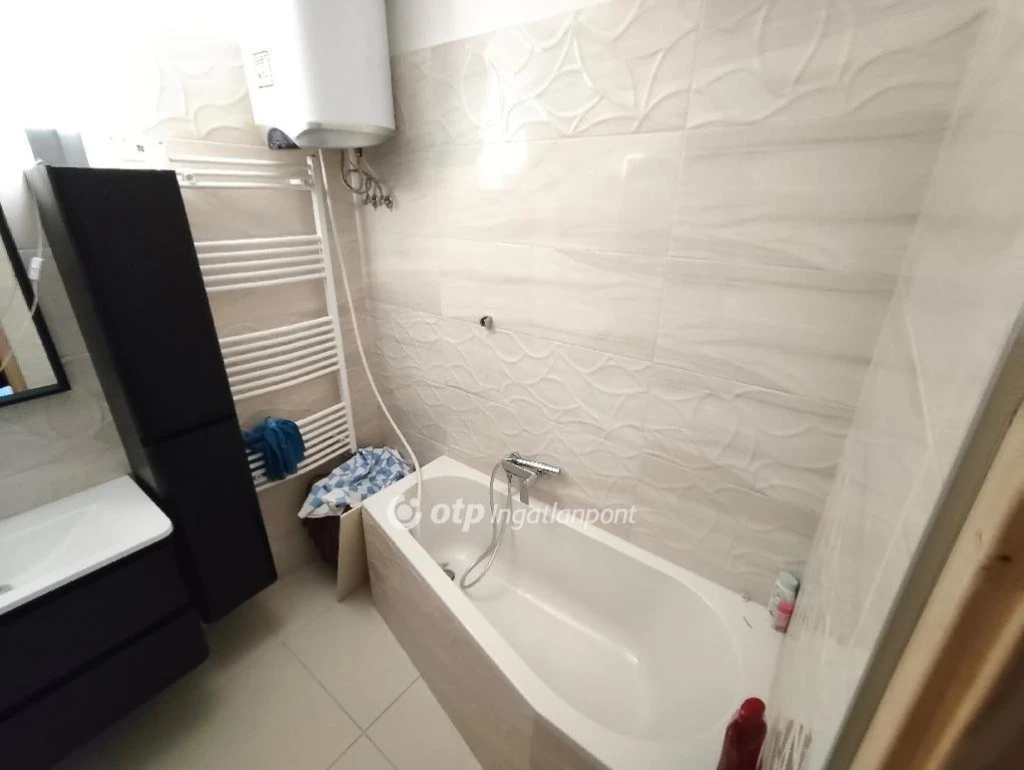 Eladó Lakás, Budapest 8. ker.