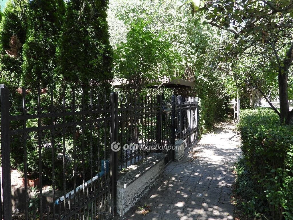 c3-1-name c2-2-name, Budapest XXII. kerület