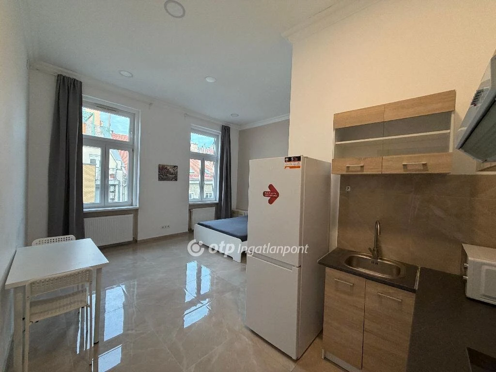 Eladó Lakás, Budapest 6. ker.