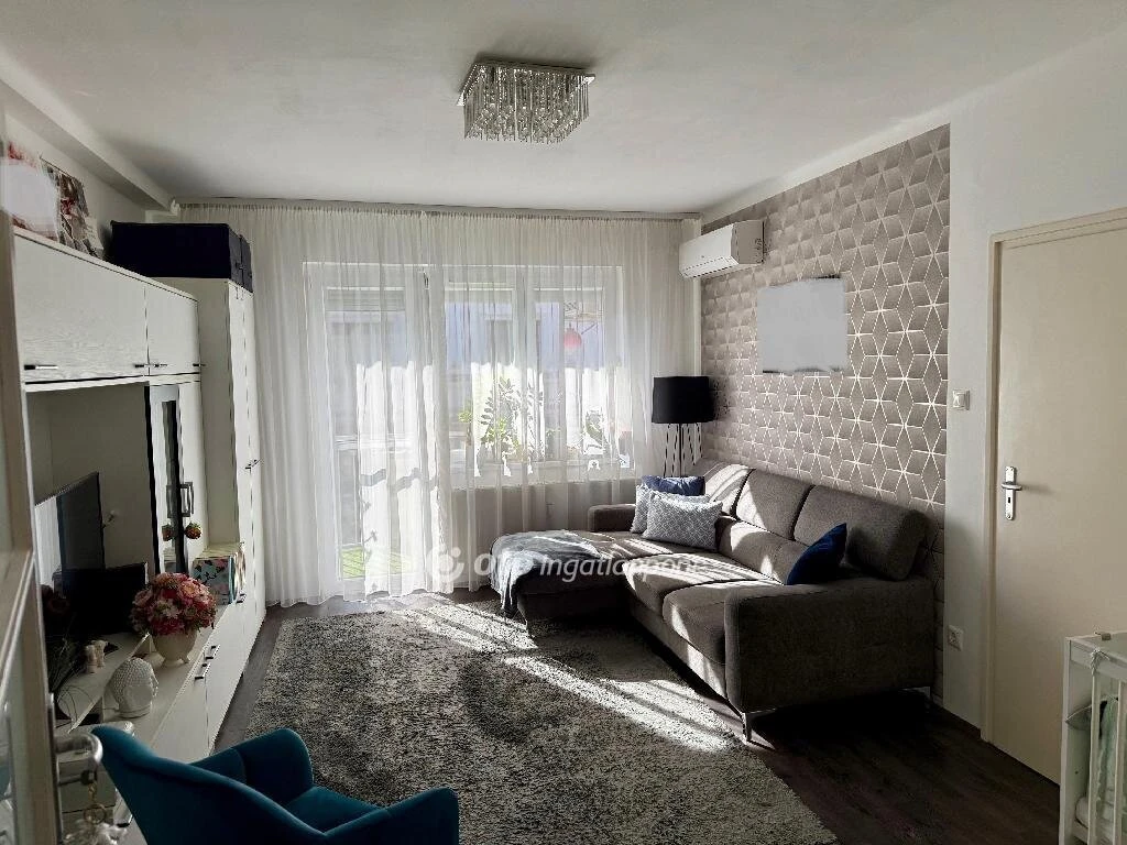 Eladó Lakás, Budapest 2. ker.