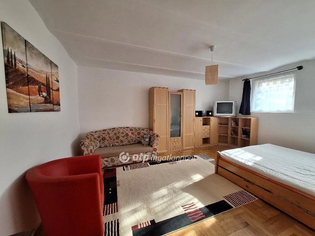 Eladó Lakás, Budapest 10. ker.