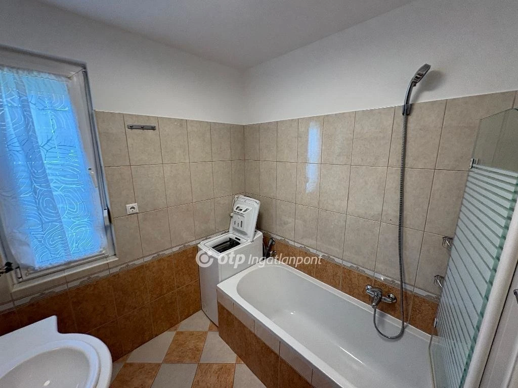 Eladó Lakás, Budapest 14. ker.