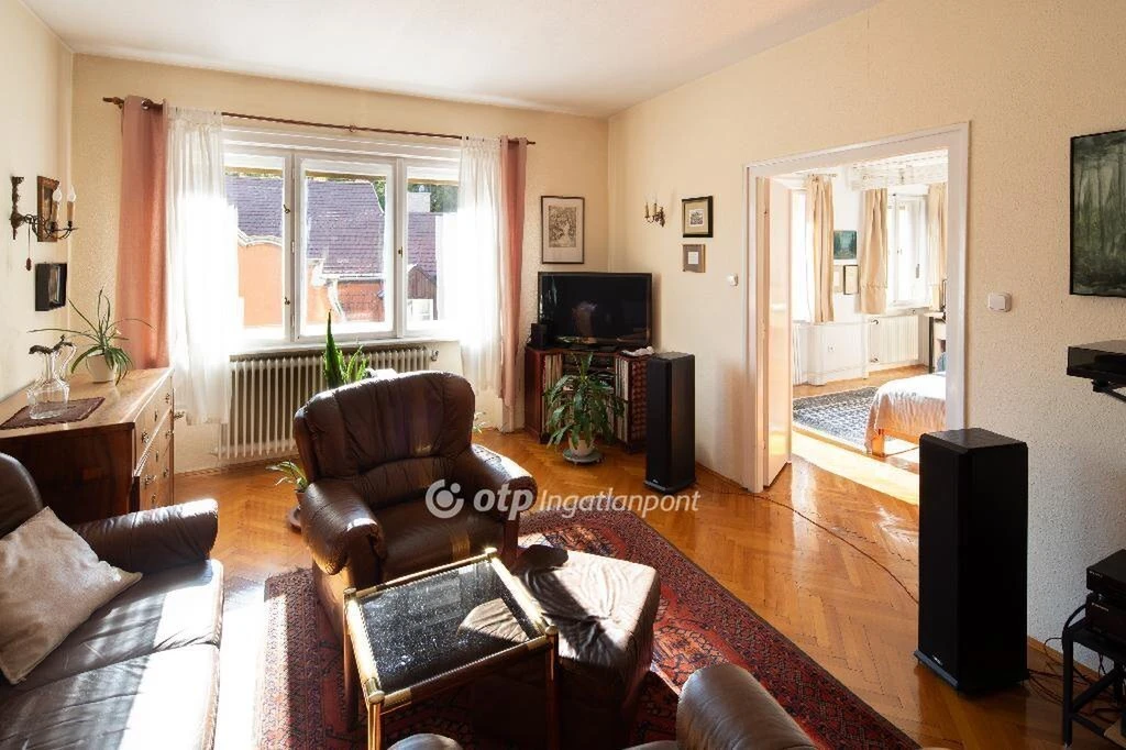 Eladó Lakás, Budapest 2. ker.