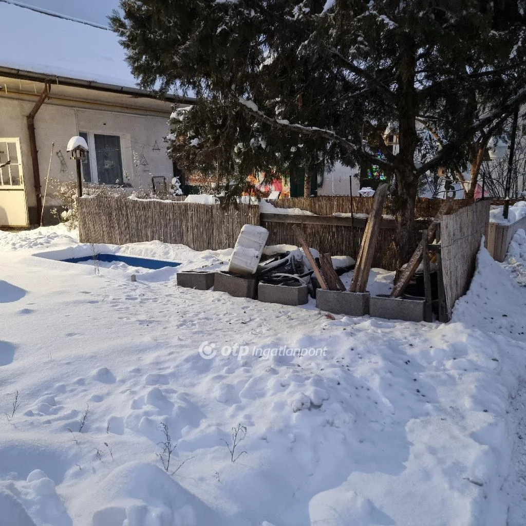 Eladó Lakás, Budapest 4. ker.