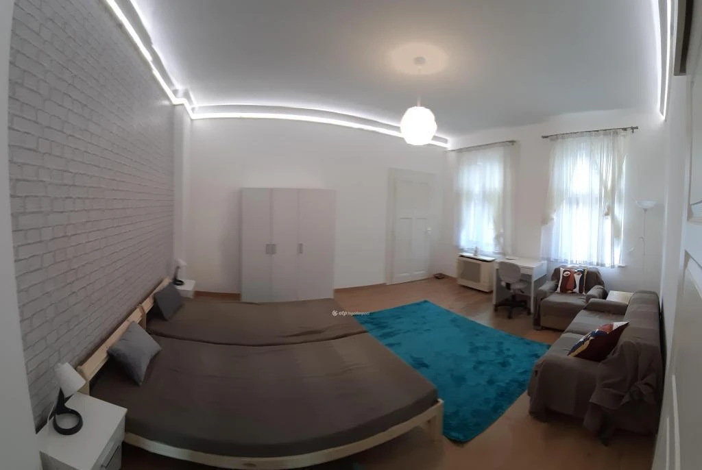 Eladó Lakás, Budapest 8. ker.