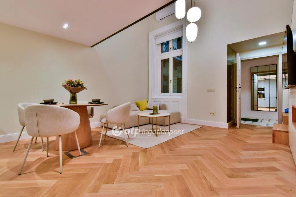 Eladó Lakás, Budapest 5. ker.